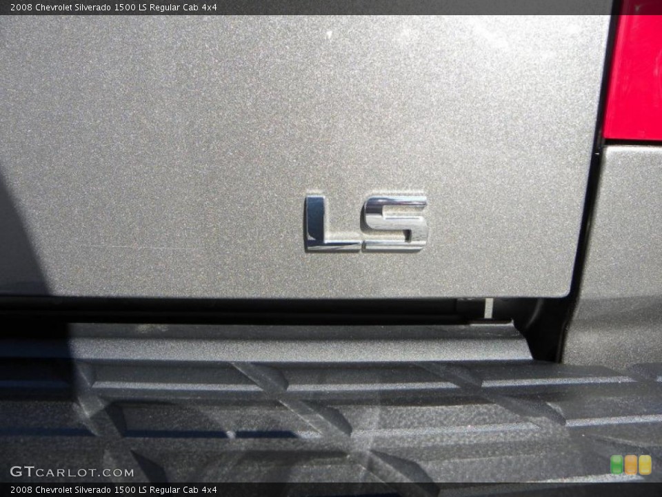 2008 Chevrolet Silverado 1500 Custom Badge and Logo Photo #39843734