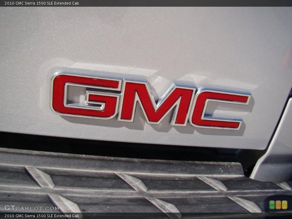 2010 GMC Sierra 1500 Custom Badge and Logo Photo #39883092