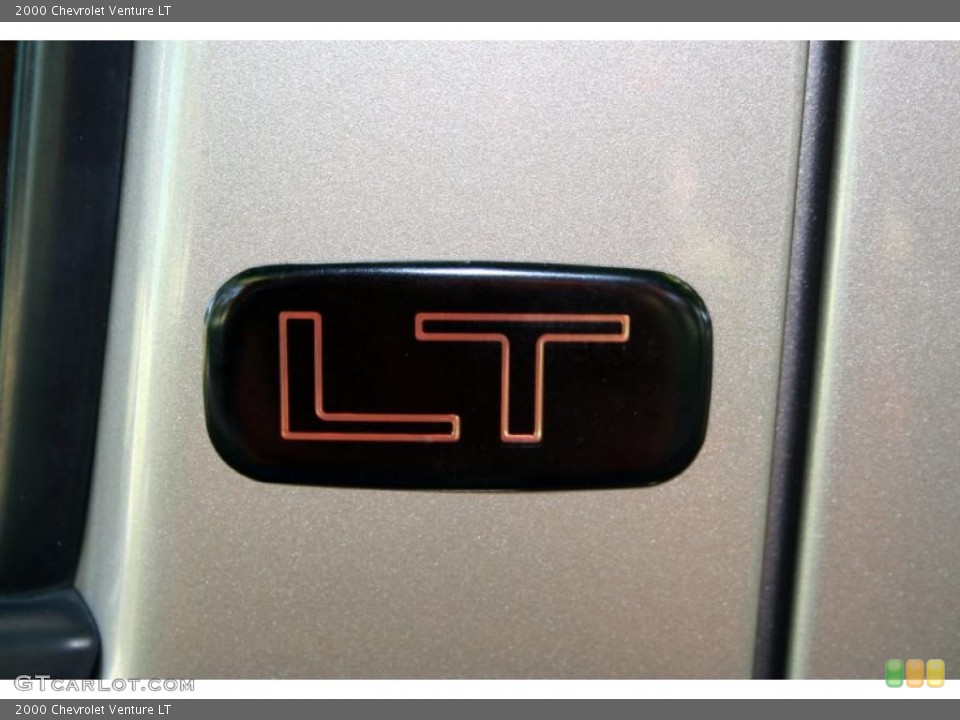 2000 Chevrolet Venture Custom Badge and Logo Photo #40024450