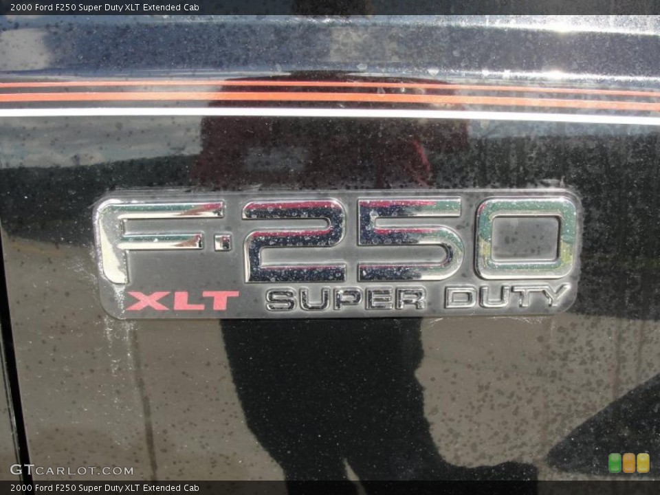 2000 Ford F250 Super Duty Custom Badge and Logo Photo #40038978