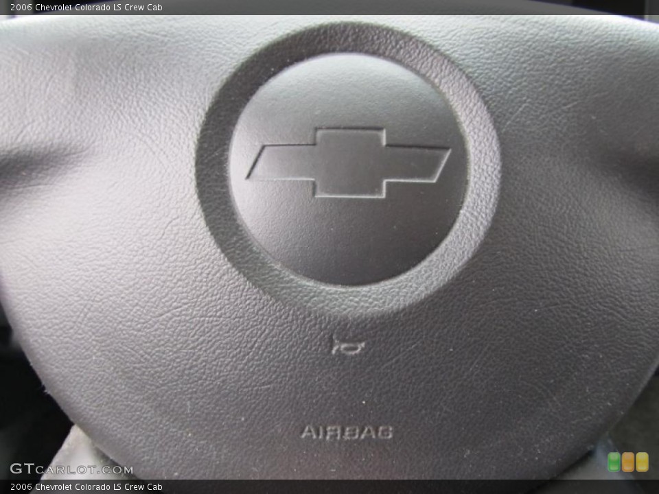 2006 Chevrolet Colorado Custom Badge and Logo Photo #40071935