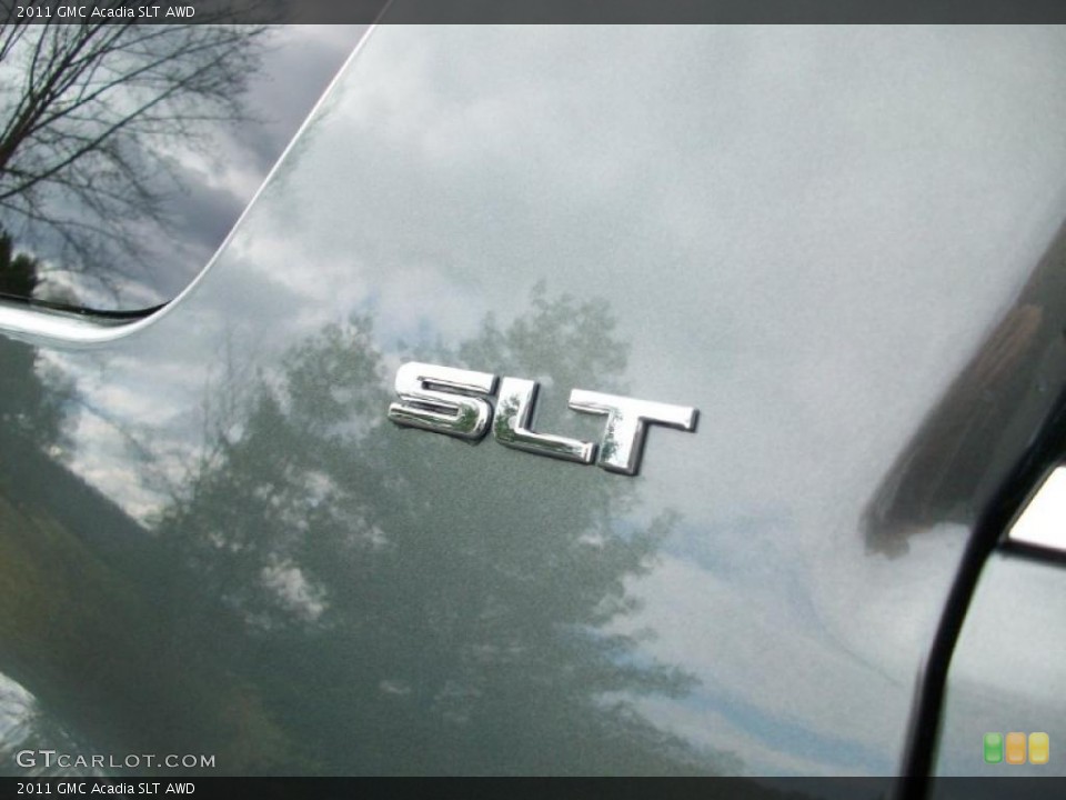 2011 GMC Acadia Custom Badge and Logo Photo #40152069