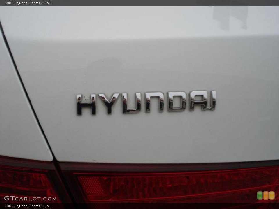 2006 Hyundai Sonata Custom Badge and Logo Photo #40340491