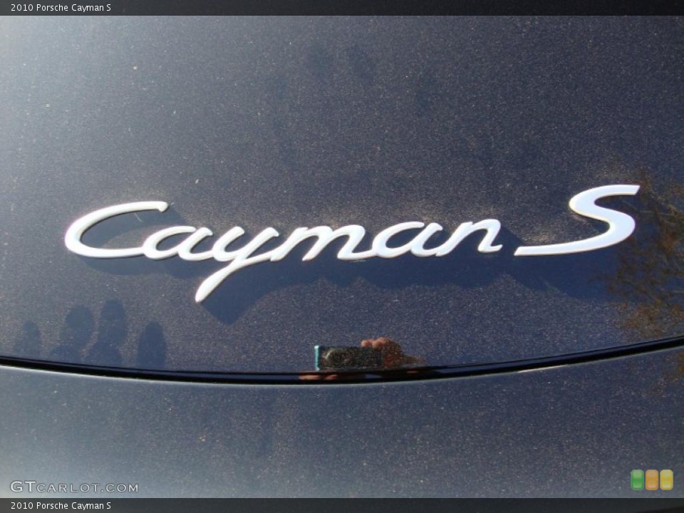 2010 Porsche Cayman Badges and Logos