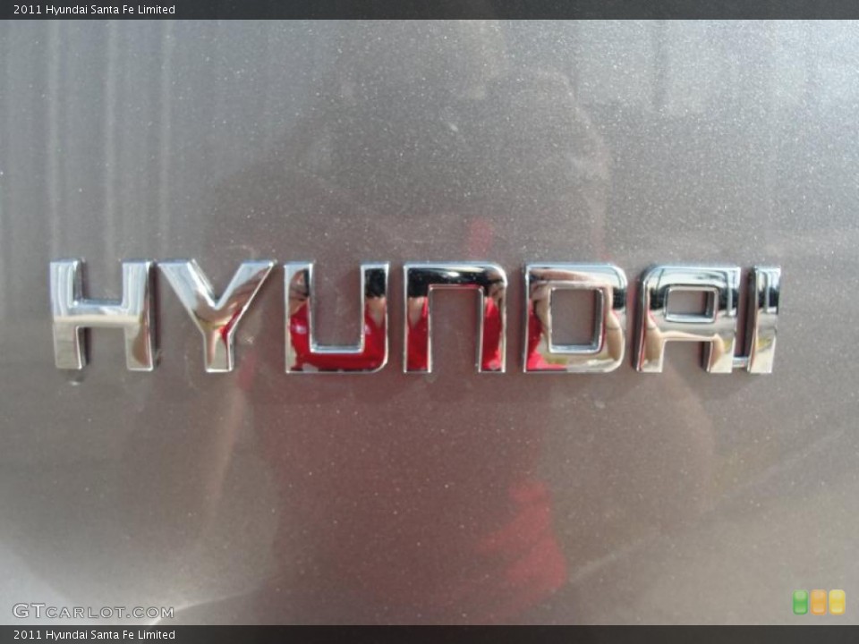 2011 Hyundai Santa Fe Custom Badge and Logo Photo #40399509