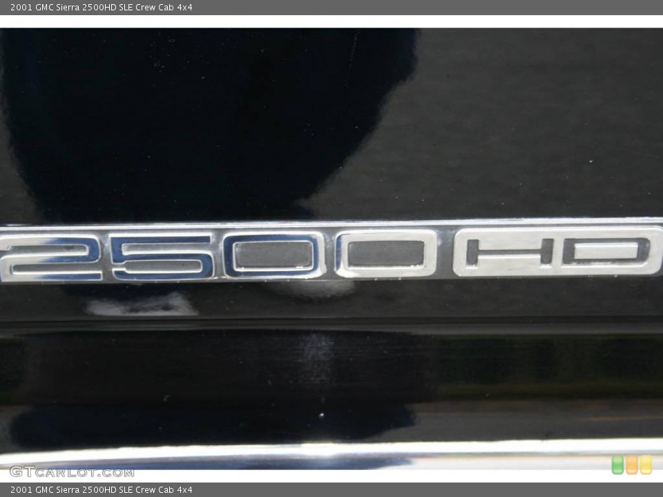 2001 GMC Sierra 2500HD Custom Badge and Logo Photo #40634946