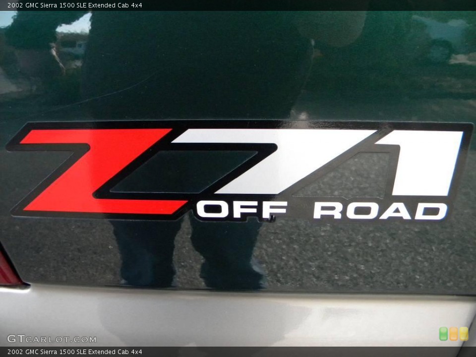 2002 GMC Sierra 1500 Custom Badge and Logo Photo #40636966
