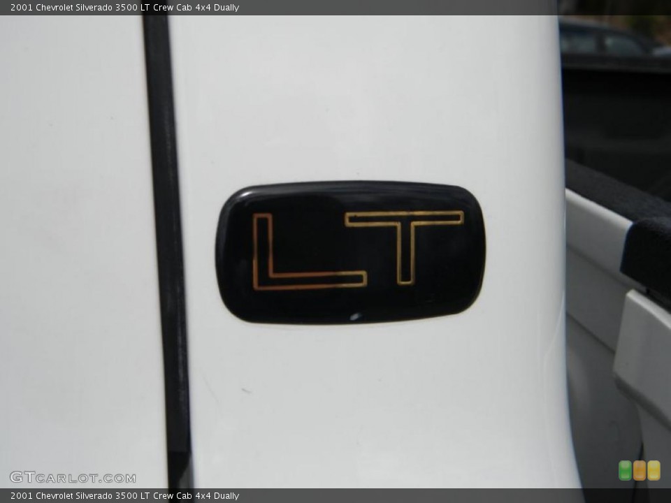 2001 Chevrolet Silverado 3500 Custom Badge and Logo Photo #40650943