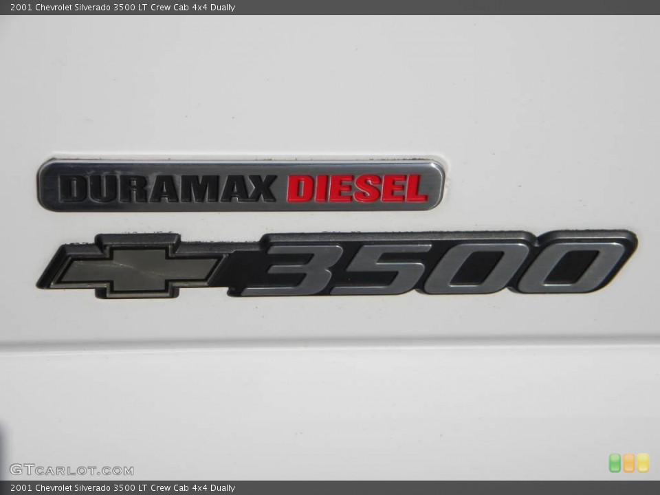 2001 Chevrolet Silverado 3500 Custom Badge and Logo Photo #40650947