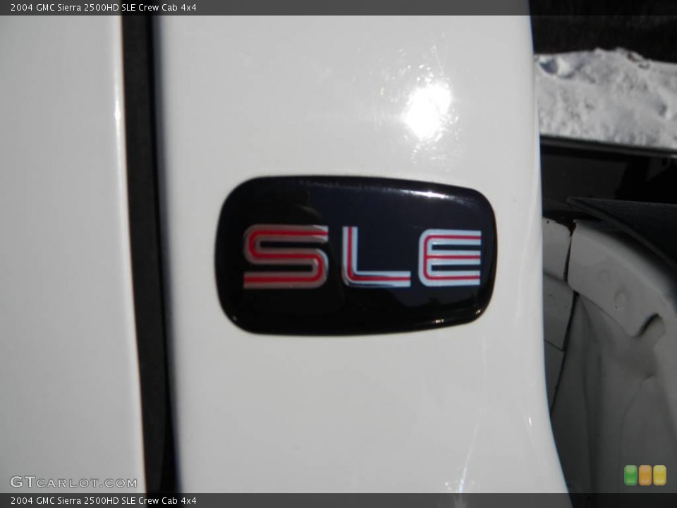 2004 GMC Sierra 2500HD Custom Badge and Logo Photo #40652015