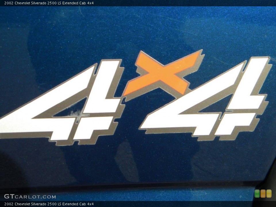 2002 Chevrolet Silverado 2500 Custom Badge and Logo Photo #40656415