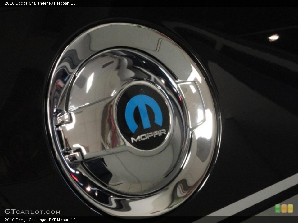 2010 Dodge Challenger Custom Badge and Logo Photo #40793847