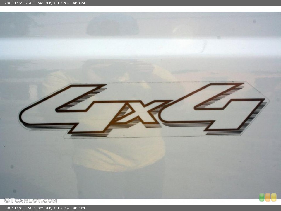 2005 Ford F250 Super Duty Custom Badge and Logo Photo #40846917