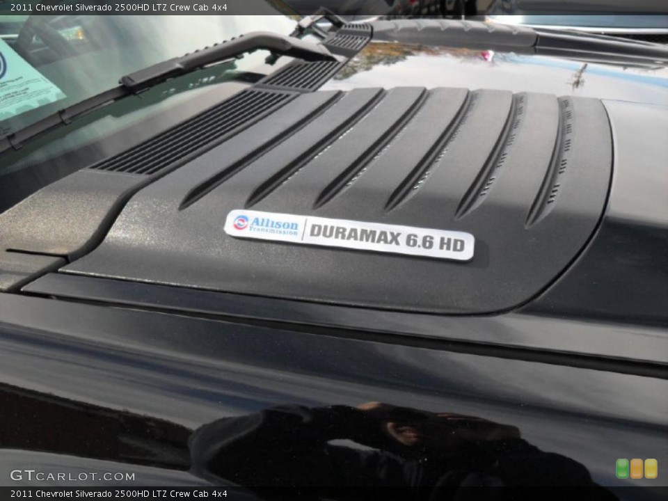 2011 Chevrolet Silverado 2500HD Custom Badge and Logo Photo #40892085