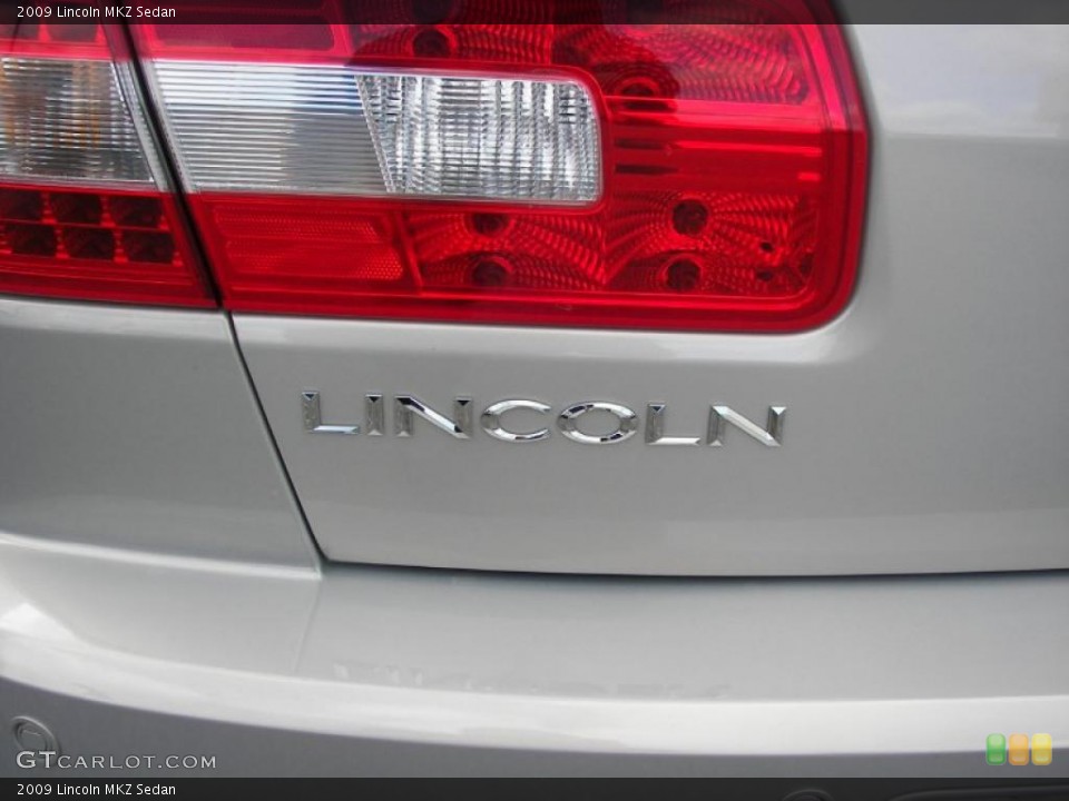 2009 Lincoln MKZ Custom Badge and Logo Photo #41044585