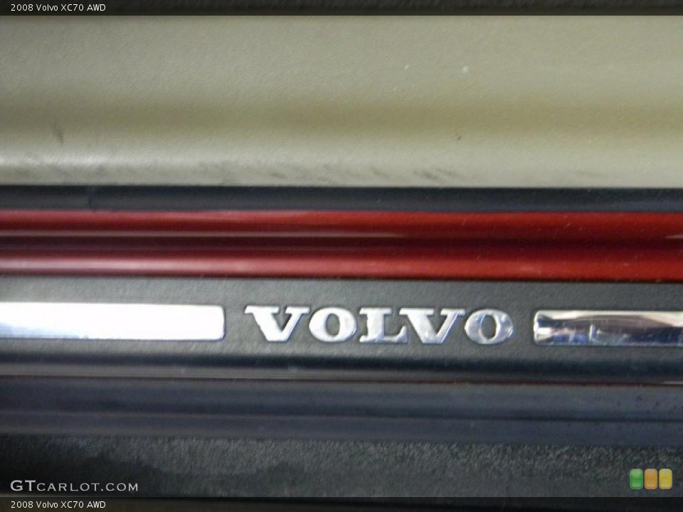 2008 Volvo XC70 Badges and Logos