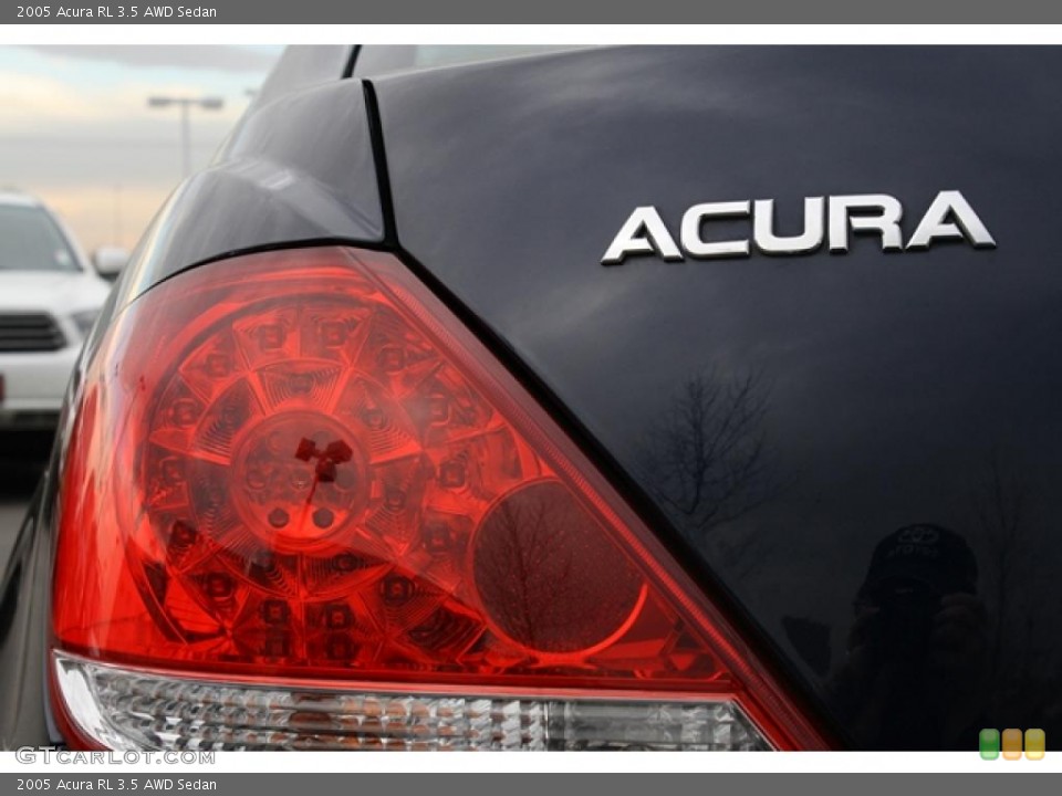 2005 Acura RL Custom Badge and Logo Photo #41135859
