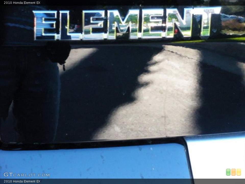 2010 Honda Element Badges and Logos