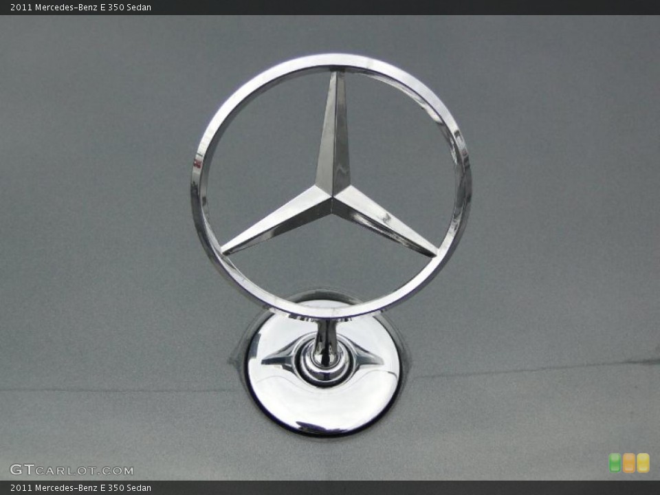 2011 Mercedes-Benz E Custom Badge and Logo Photo #41213947