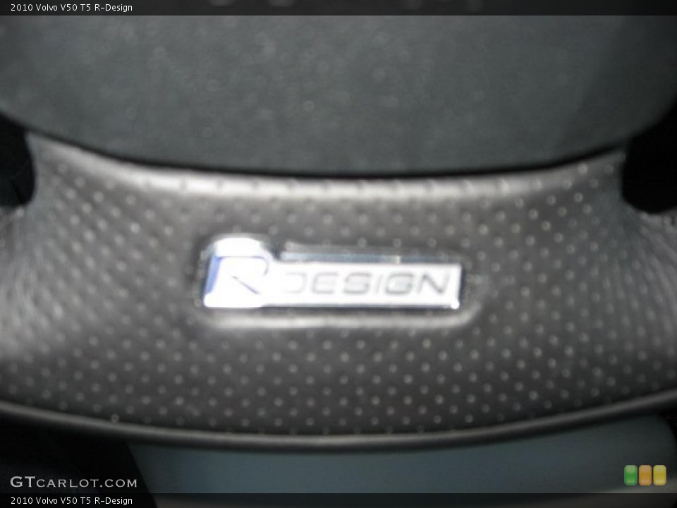 2010 Volvo V50 Badges and Logos