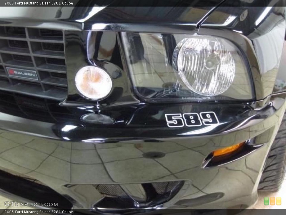 2005 Ford Mustang Custom Badge and Logo Photo #41292149