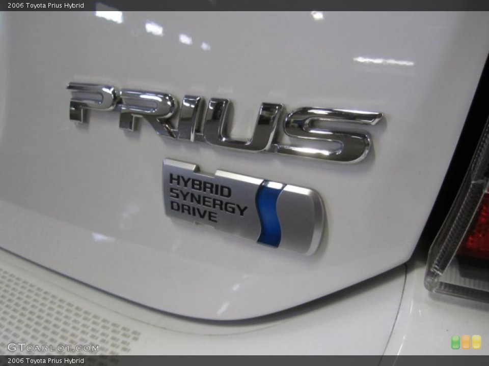 2006 Toyota Prius Custom Badge and Logo Photo #41321126