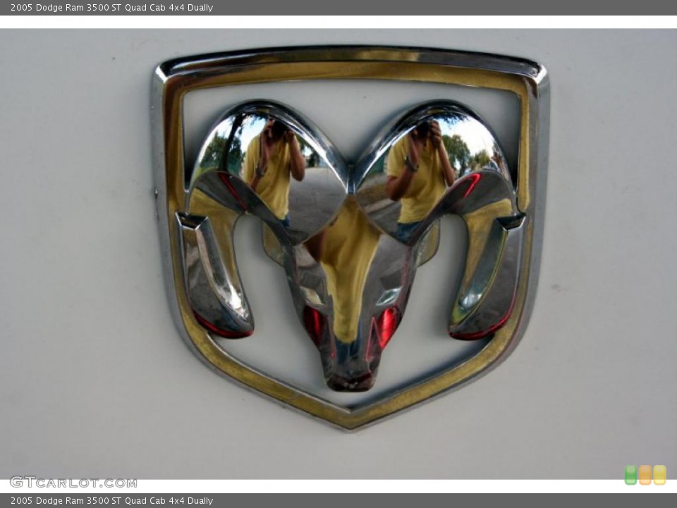 2005 Dodge Ram 3500 Custom Badge and Logo Photo #41343039