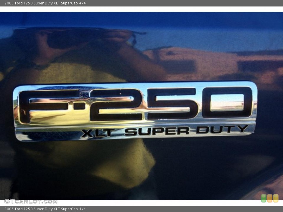 2005 Ford F250 Super Duty Custom Badge and Logo Photo #41345075