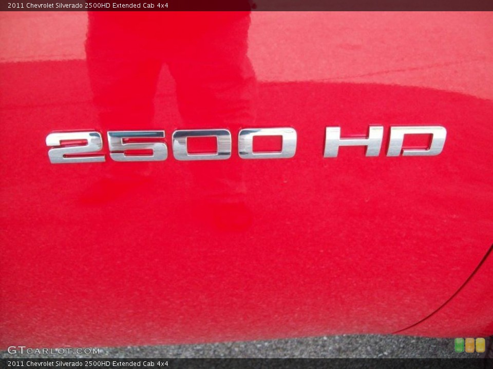 2011 Chevrolet Silverado 2500HD Custom Badge and Logo Photo #41595741