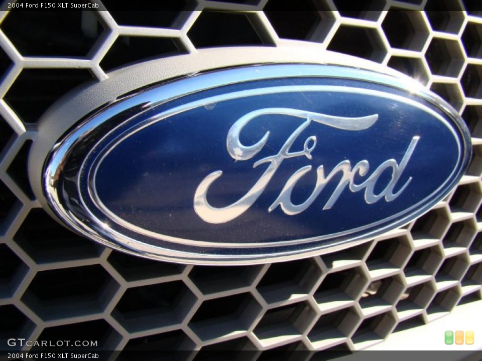 2004 Ford F150 Custom Badge and Logo Photo #41809627