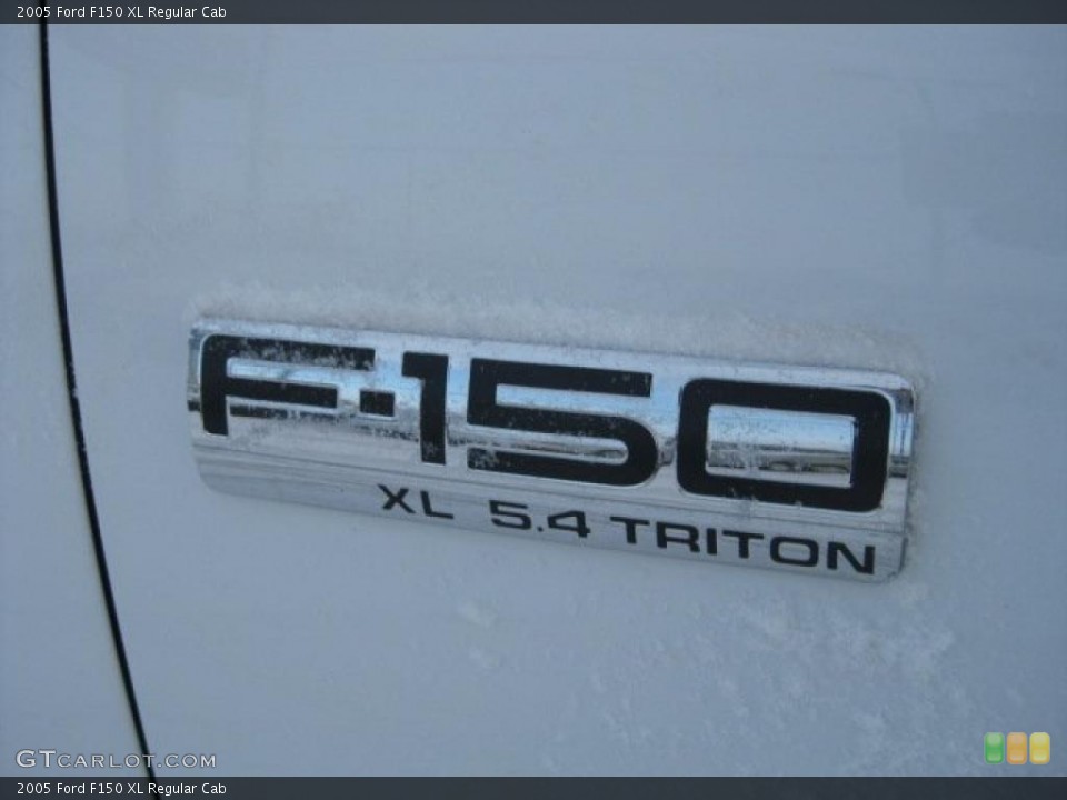 2005 Ford F150 Custom Badge and Logo Photo #41873302