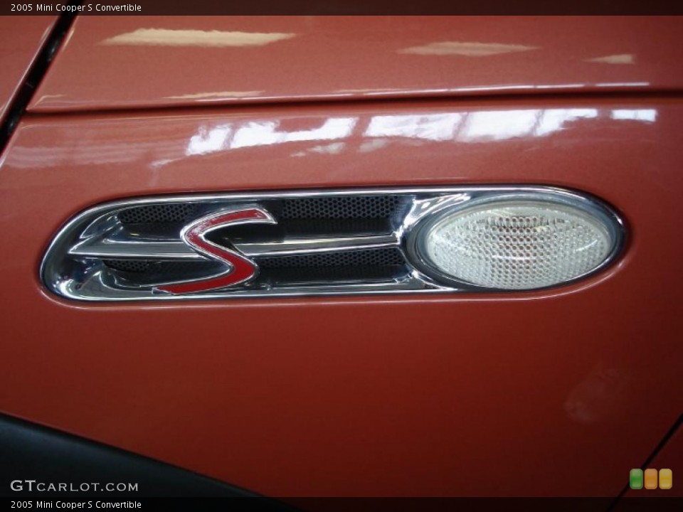 2005 Mini Cooper Custom Badge and Logo Photo #42120842
