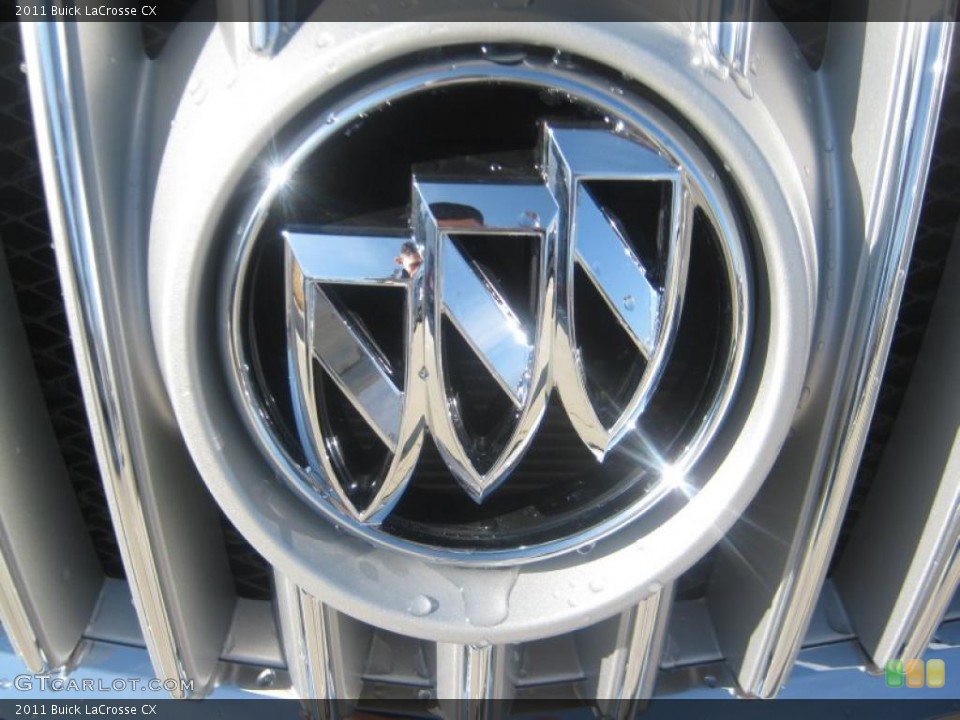 2011 Buick LaCrosse Badges and Logos