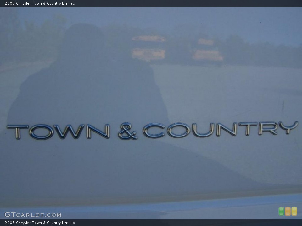 2005 Chrysler Town & Country Custom Badge and Logo Photo #42692767