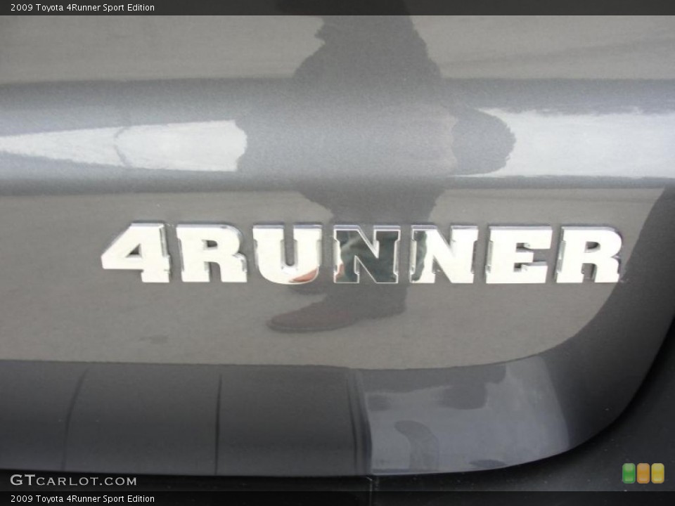 2009 Toyota 4Runner Badges and Logos