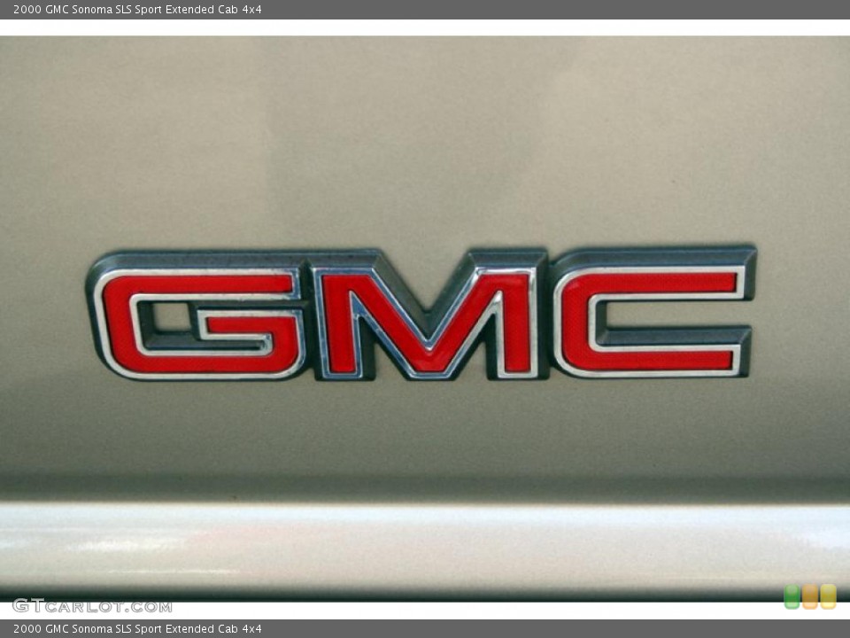 2000 GMC Sonoma Custom Badge and Logo Photo #43410764