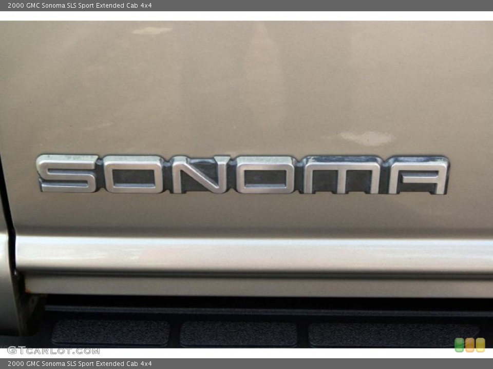 2000 GMC Sonoma Custom Badge and Logo Photo #43410948