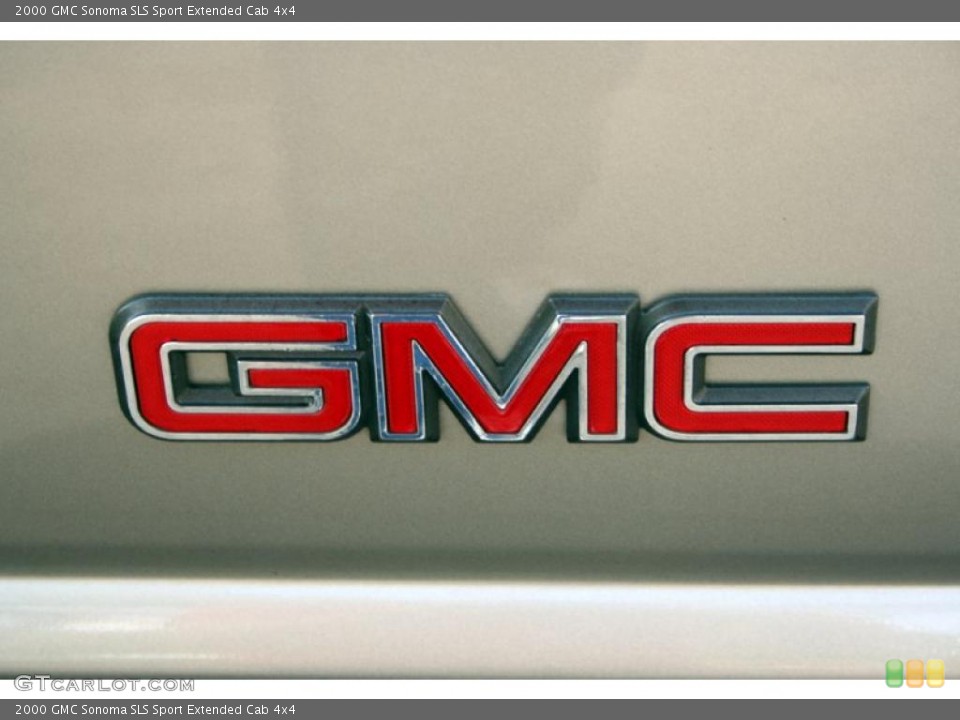 2000 GMC Sonoma Custom Badge and Logo Photo #43411460