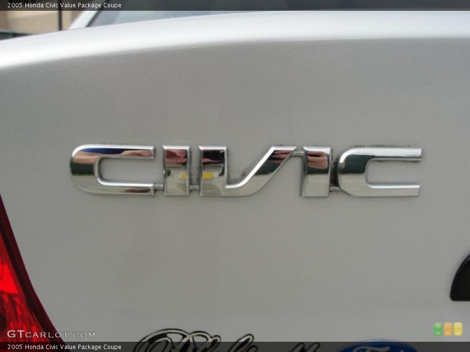 2005 Honda Civic Custom Badge and Logo Photo #43542100