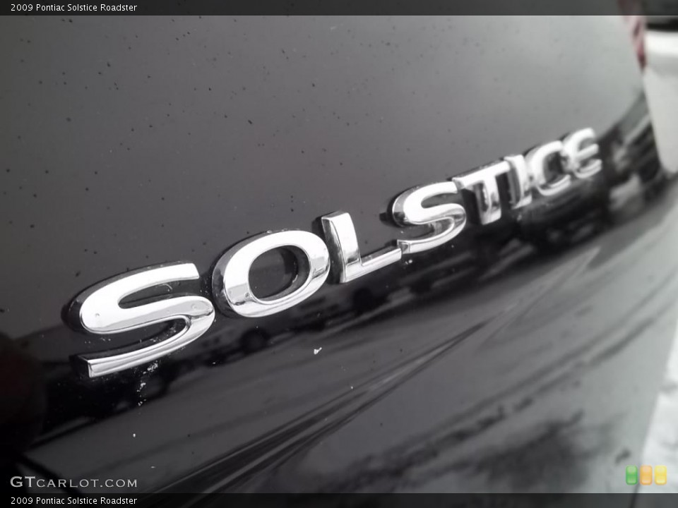 2009 Pontiac Solstice Custom Badge and Logo Photo #43989152