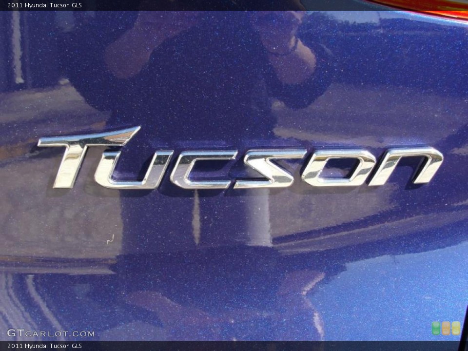 2011 Hyundai Tucson Custom Badge and Logo Photo #44110258