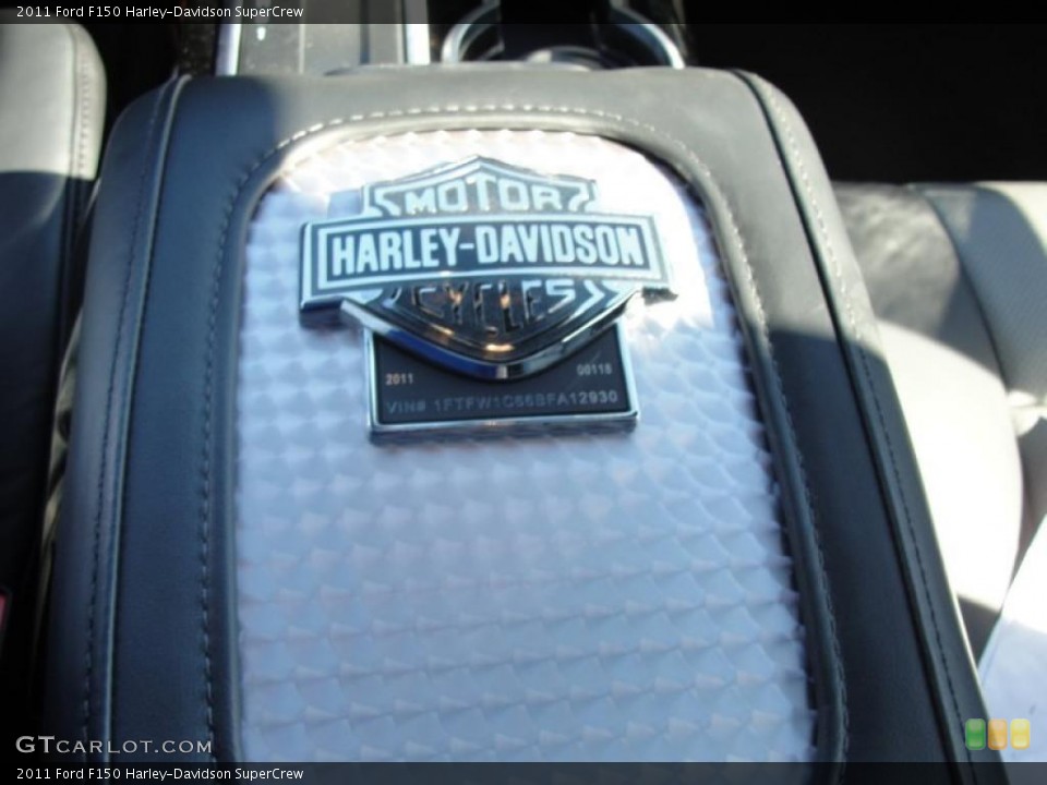 2011 Ford F150 Custom Badge and Logo Photo #44229729