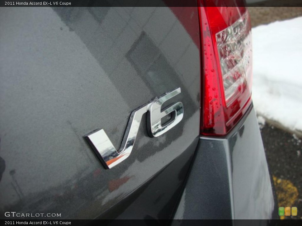 2011 Honda Accord Custom Badge and Logo Photo #44265170