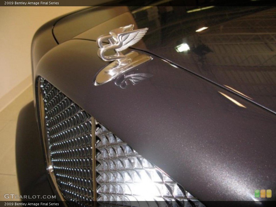 2009 Bentley Arnage Badges and Logos