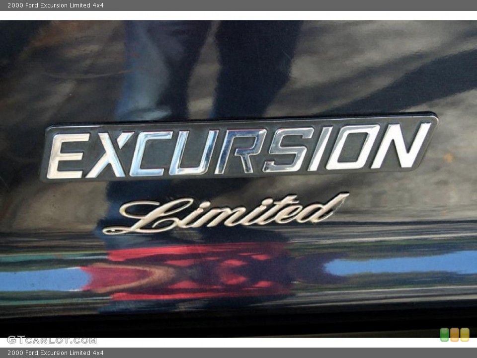 2000 Ford Excursion Custom Badge and Logo Photo #44969117