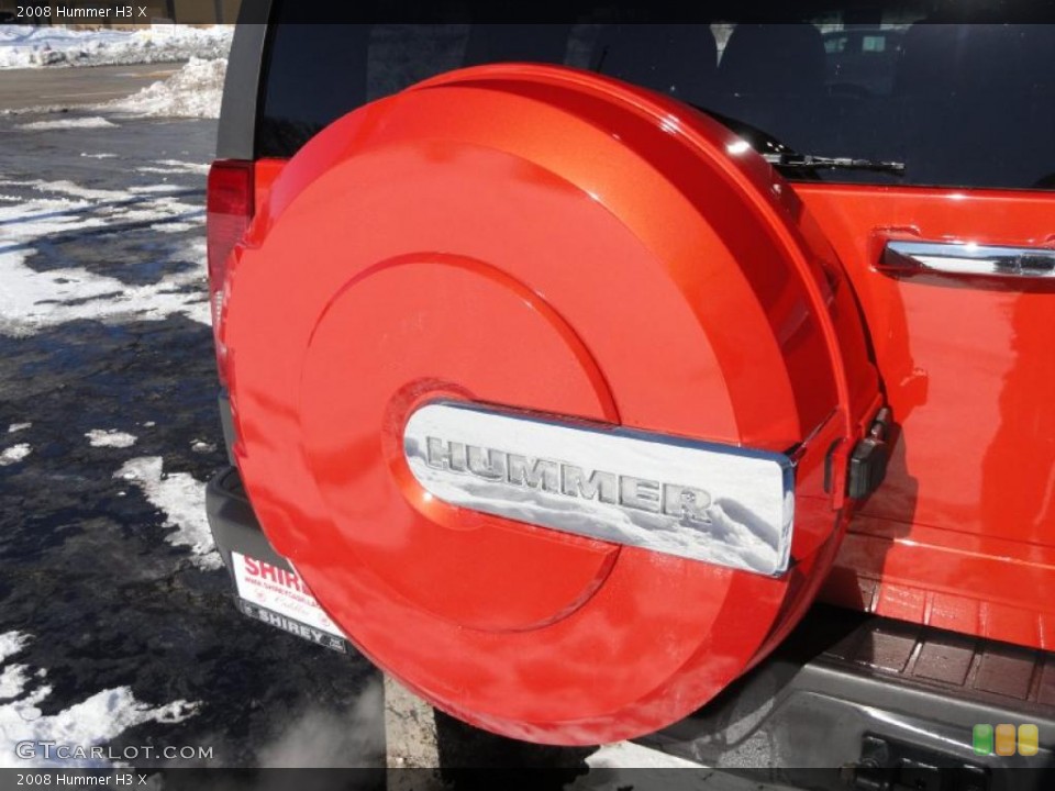 2008 Hummer H3 Custom Badge and Logo Photo #44995867