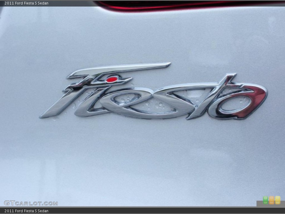 2011 Ford Fiesta Custom Badge and Logo Photo #45001350