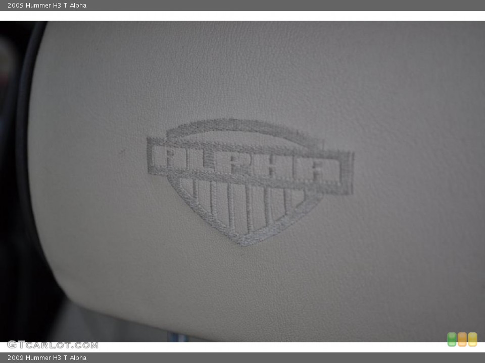 2009 Hummer H3 Custom Badge and Logo Photo #45235481