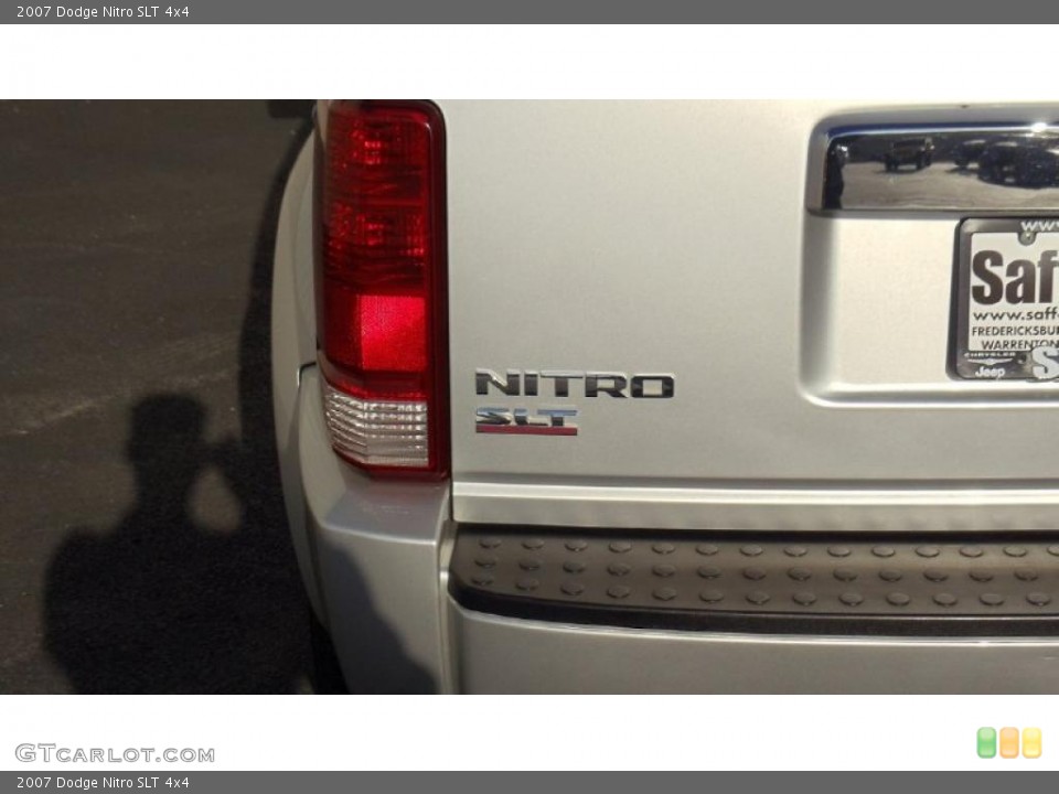 2007 Dodge Nitro Custom Badge and Logo Photo #45326151