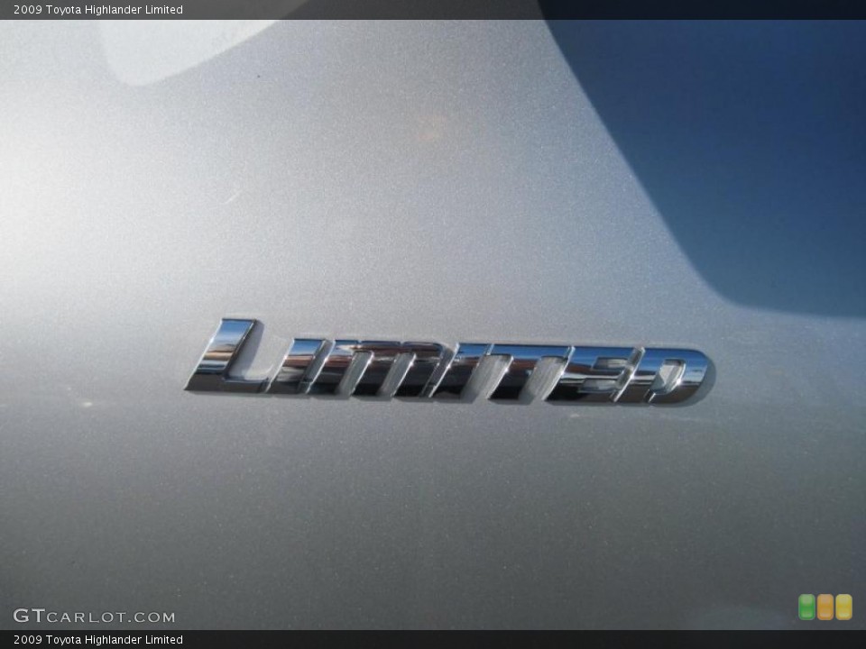 2009 Toyota Highlander Custom Badge and Logo Photo #45499430